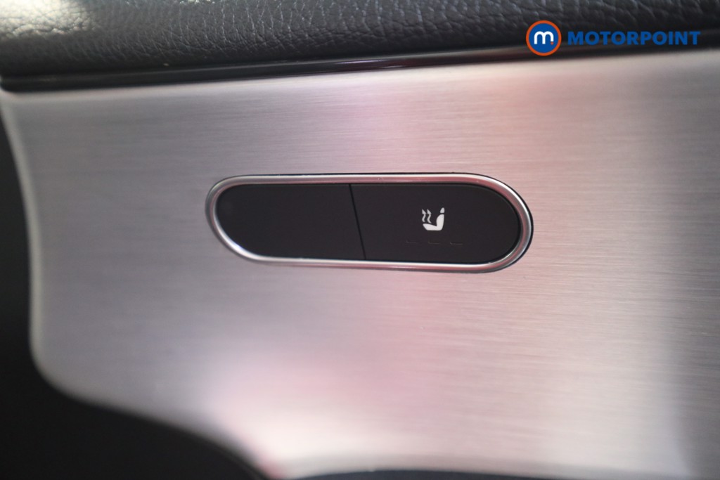 Mercedes-Benz A Class Amg Line Automatic Diesel Hatchback - Stock Number (1583016) - 11th supplementary image