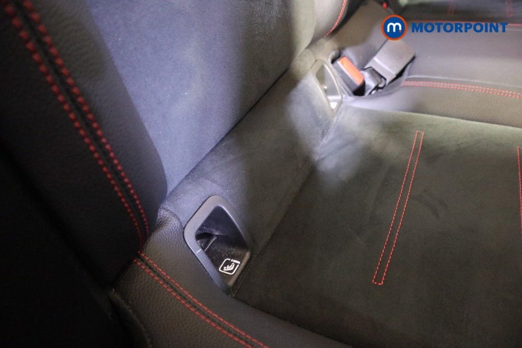 Mercedes-Benz A Class Amg Line Automatic Diesel Hatchback - Stock Number (1583016) - 17th supplementary image