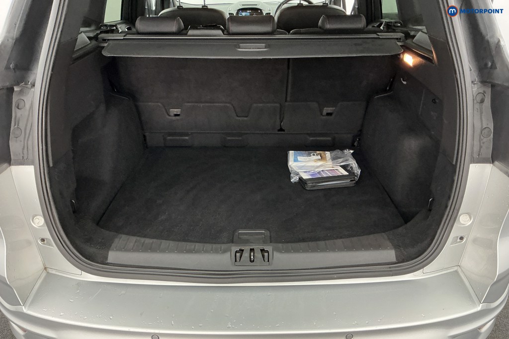 Ford Kuga St-Line Manual Diesel SUV - Stock Number (1583018) - 3rd supplementary image