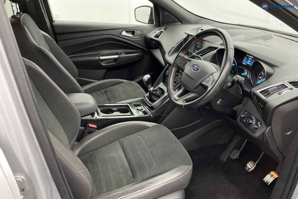 Ford Kuga St-Line Manual Diesel SUV - Stock Number (1583018) - 5th supplementary image