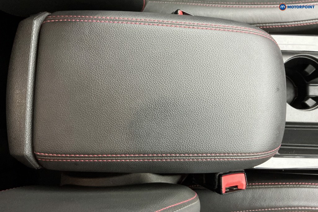 Ford Kuga St-Line Manual Diesel SUV - Stock Number (1583018) - 12th supplementary image