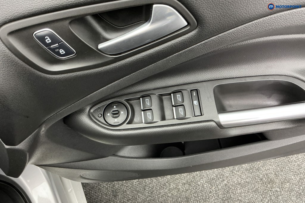 Ford Kuga St-Line Manual Diesel SUV - Stock Number (1583018) - 20th supplementary image