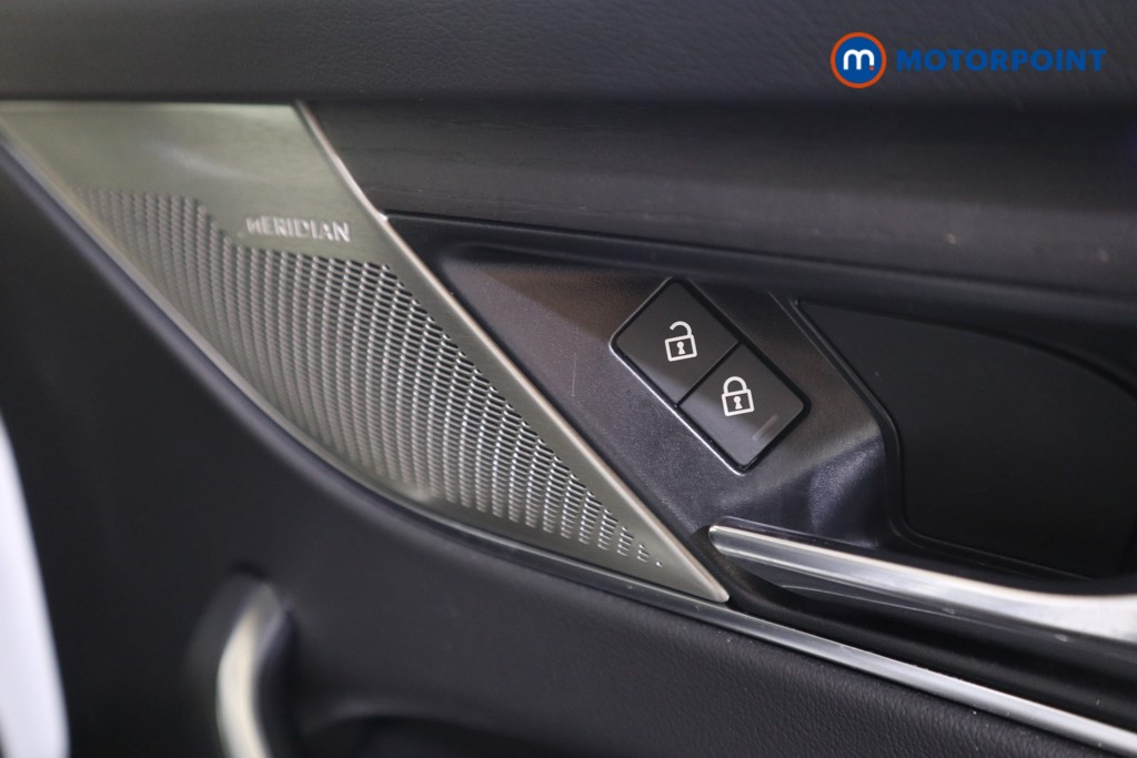 Jaguar F-Pace R-Dynamic Black Automatic Petrol SUV - Stock Number (1583356) - 13th supplementary image