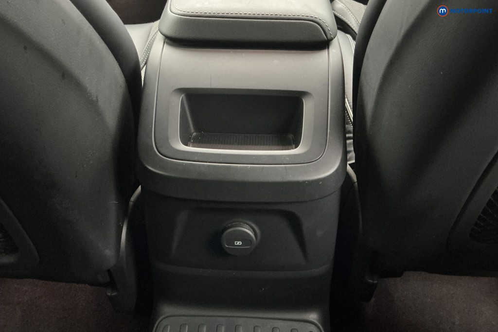 Volvo Xc60 R Design Automatic Petrol Plug-In Hybrid SUV - Stock Number (1583385) - 8th supplementary image