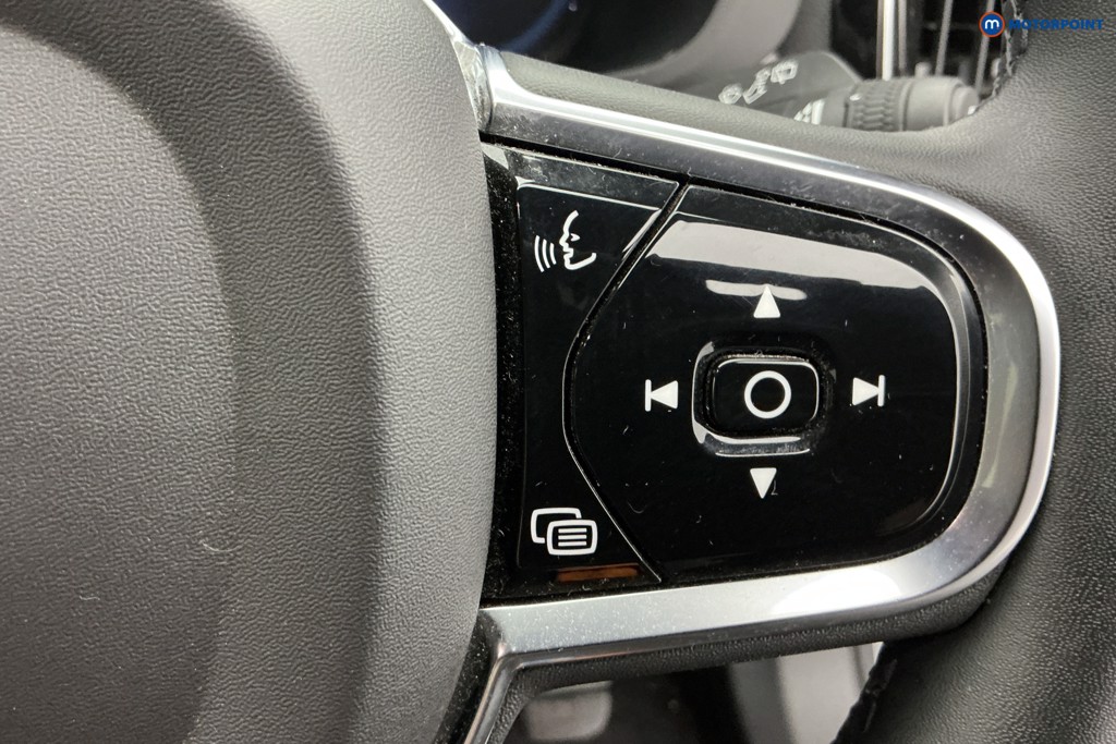 Volvo Xc60 R Design Automatic Petrol Plug-In Hybrid SUV - Stock Number (1583385) - 17th supplementary image