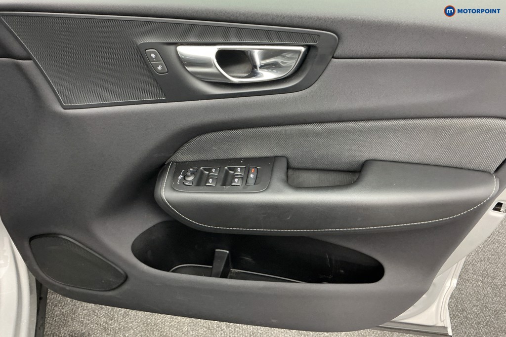 Volvo Xc60 R Design Automatic Petrol Plug-In Hybrid SUV - Stock Number (1583385) - 19th supplementary image