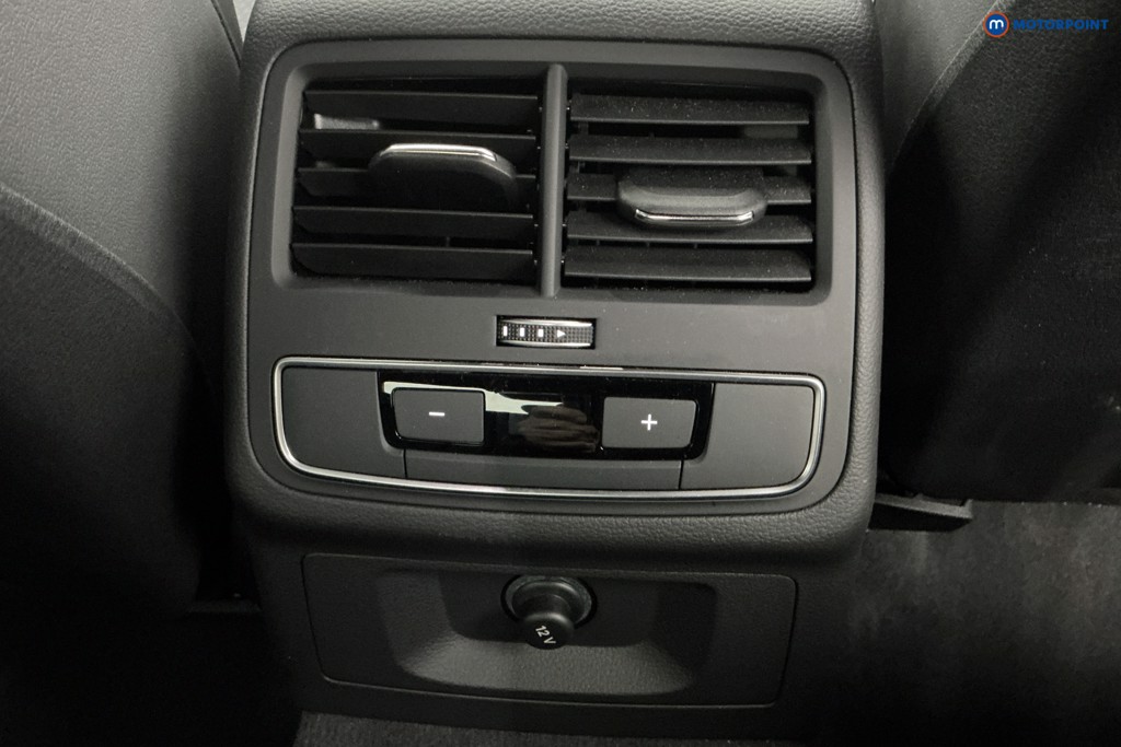 Audi A4 Black Edition Automatic Petrol Saloon - Stock Number (1583454) - 10th supplementary image