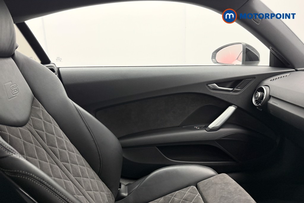 Audi TT Black Edition Automatic Petrol Coupe - Stock Number (1583661) - 17th supplementary image