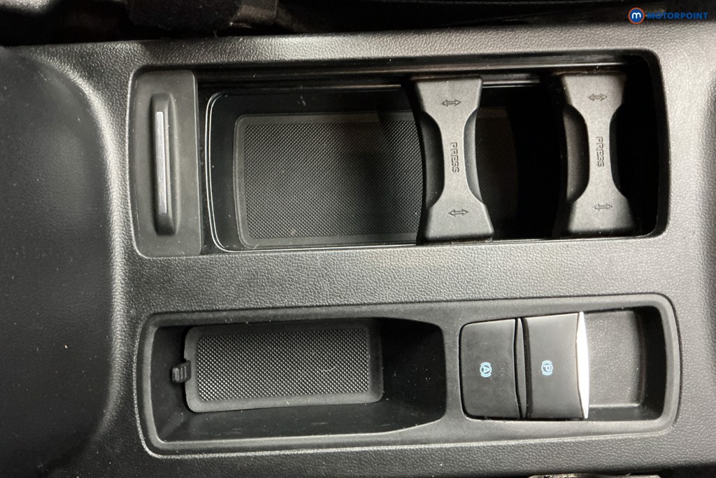 Ford Focus St-Line X Manual Petrol Hatchback - Stock Number (1583720) - 13th supplementary image