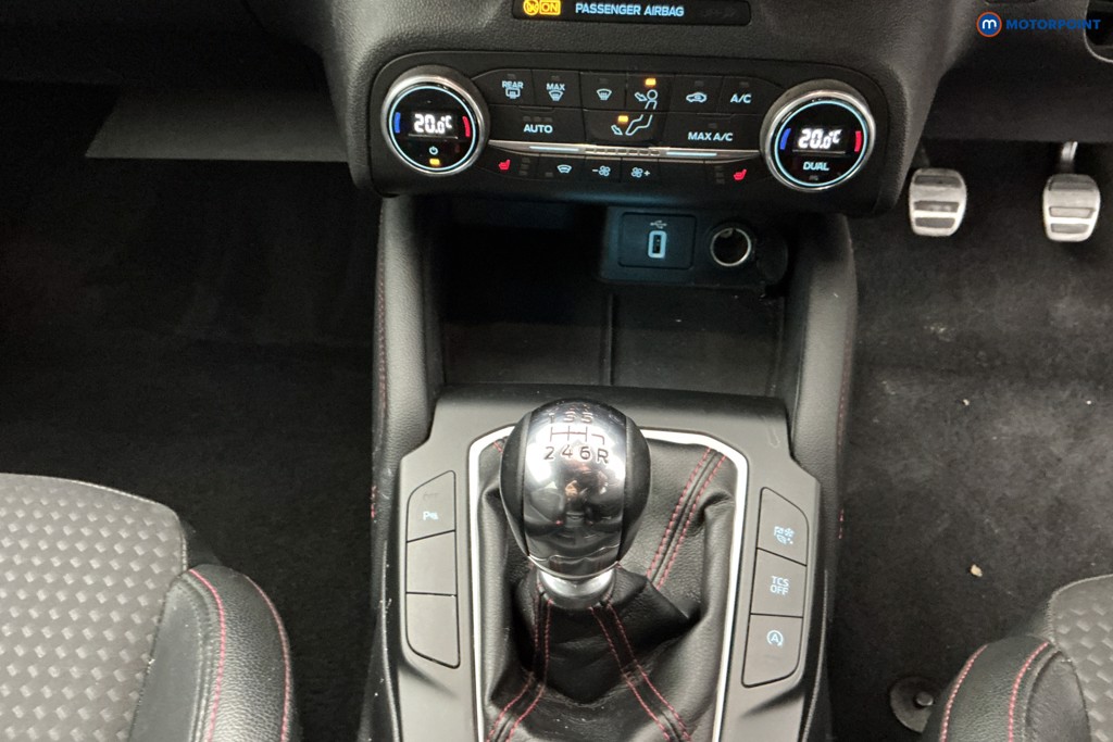 Ford Focus St-Line X Manual Petrol Hatchback - Stock Number (1583720) - 14th supplementary image