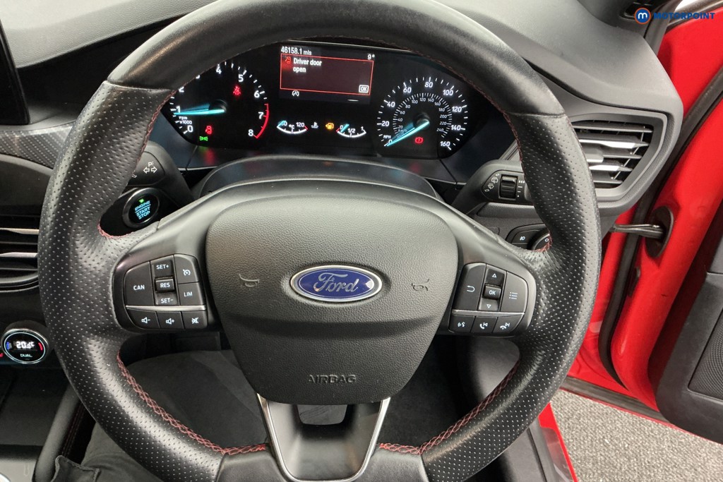 Ford Focus St-Line X Manual Petrol Hatchback - Stock Number (1583720) - 1st supplementary image