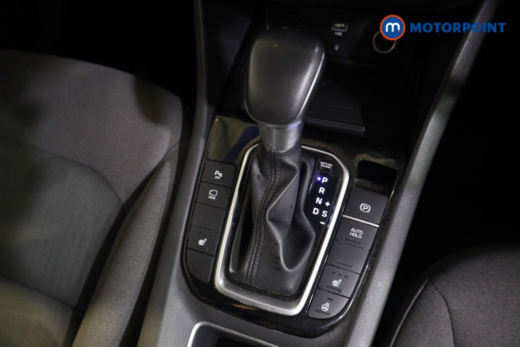 Hyundai Ioniq Premium Automatic Petrol-Electric Hybrid Hatchback - Stock Number (1583732) - 10th supplementary image
