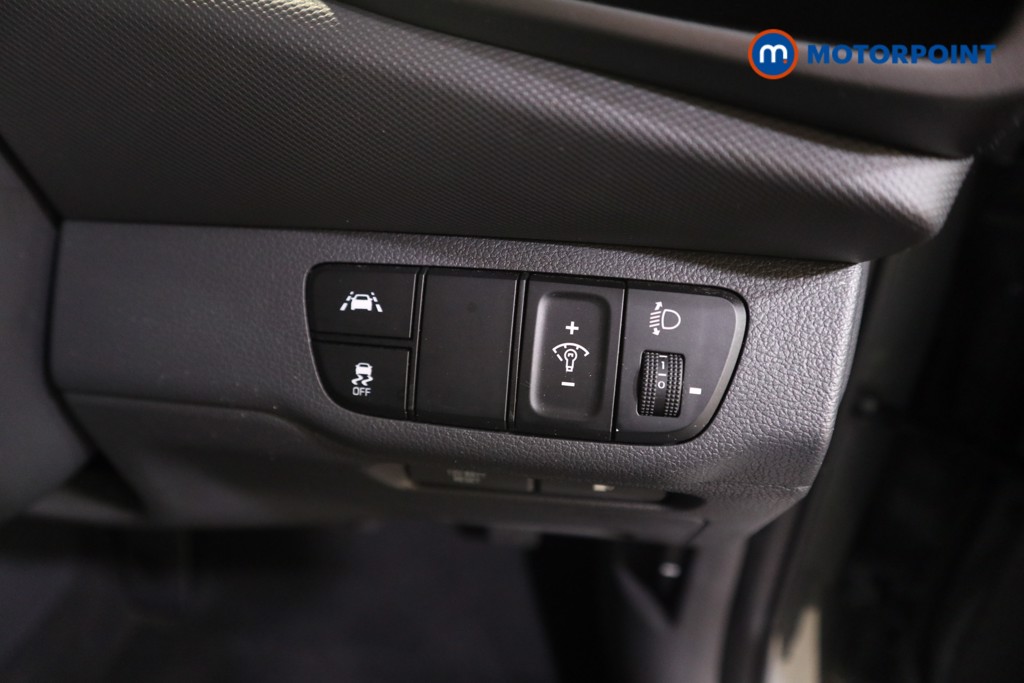 Hyundai Ioniq Premium Automatic Petrol-Electric Hybrid Hatchback - Stock Number (1583732) - 11th supplementary image