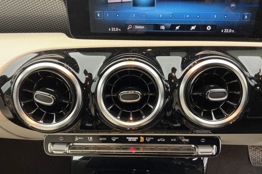 Mercedes-Benz A Class Sport Executive Edition Automatic Petrol Hatchback - Stock Number (1583927) - 15th supplementary image