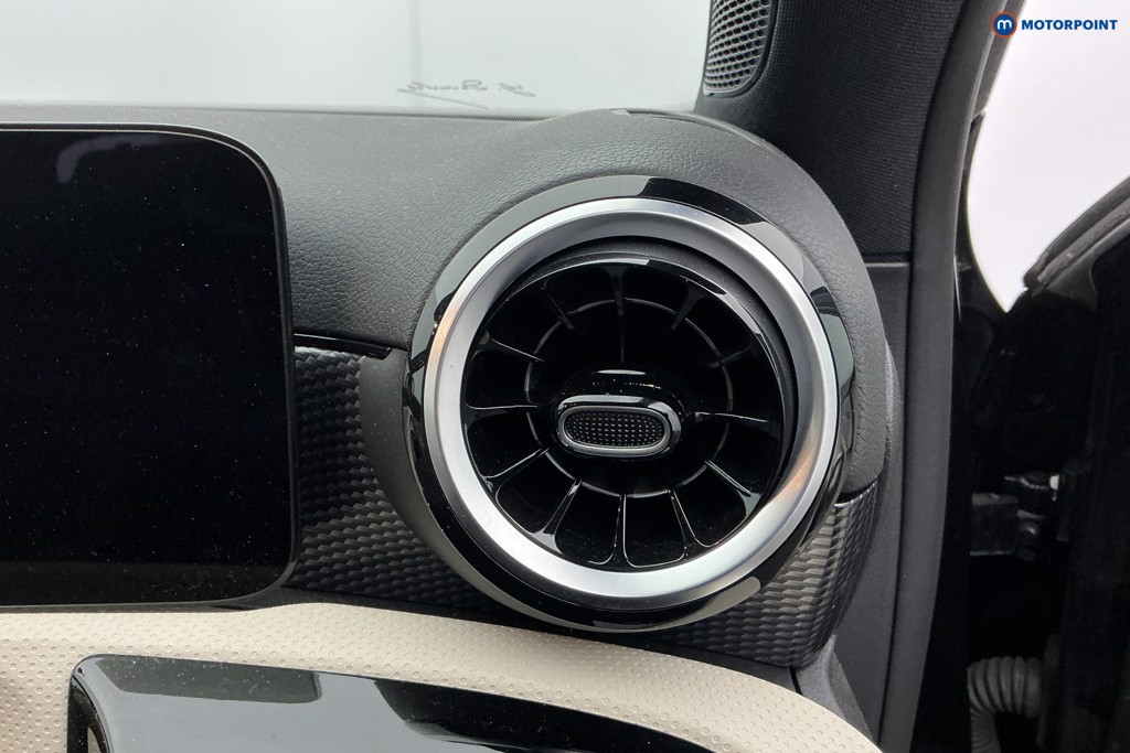 Mercedes-Benz A Class Sport Executive Edition Automatic Petrol Hatchback - Stock Number (1583927) - 19th supplementary image