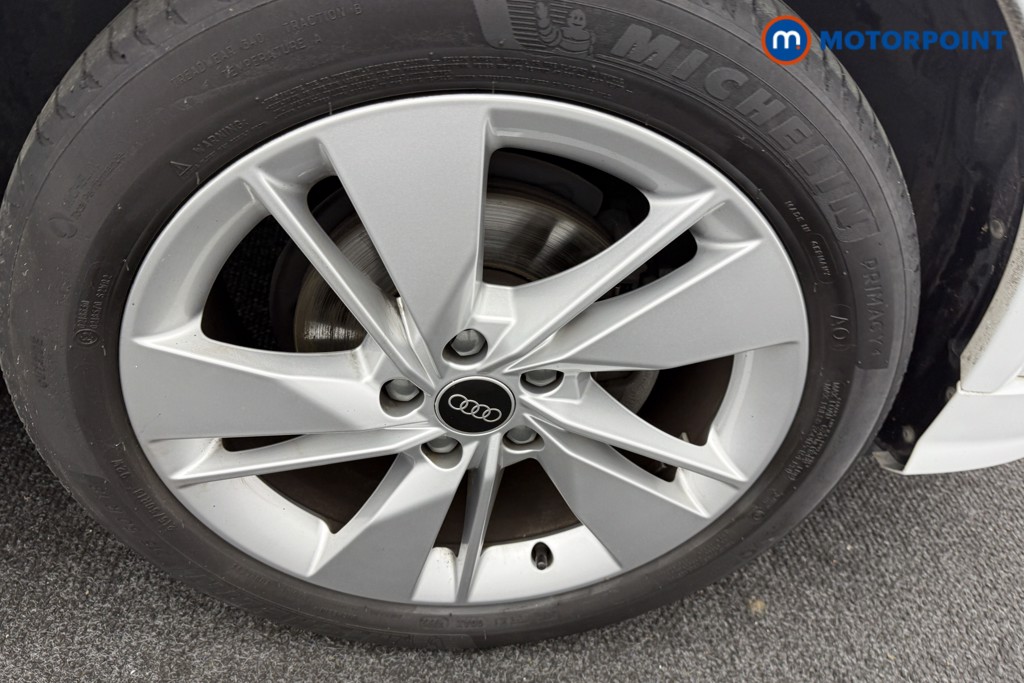 Audi Q2 S Line Manual Petrol SUV - Stock Number (1584279) - 33rd supplementary image