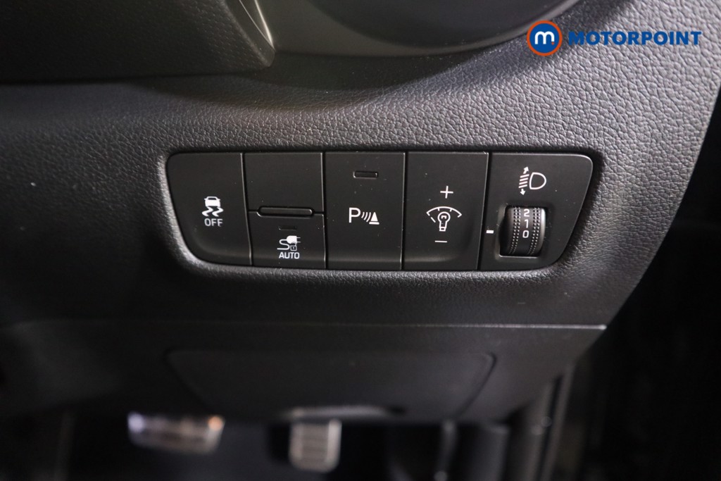 Hyundai Kona Premium Automatic Electric SUV - Stock Number (1584400) - 11th supplementary image