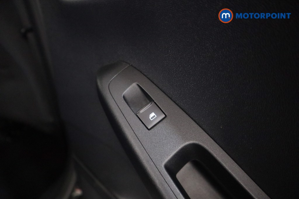 Ford Fiesta Active Manual Petrol Hatchback - Stock Number (1584985) - 17th supplementary image