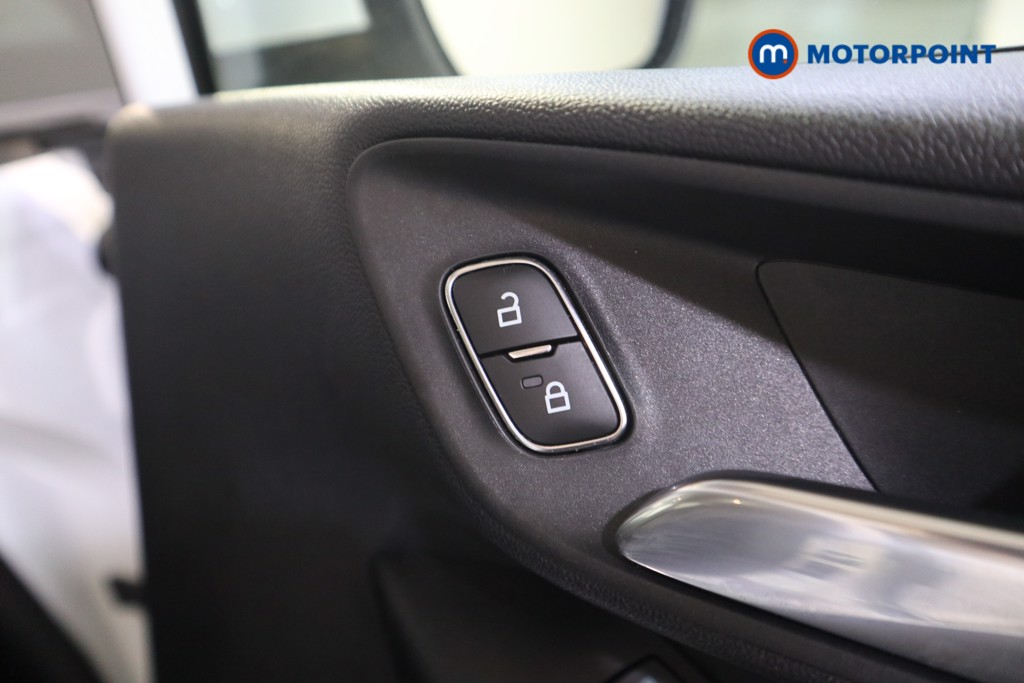 Ford Fiesta Vignale Edition Manual Petrol Hatchback - Stock Number (1585048) - 12th supplementary image