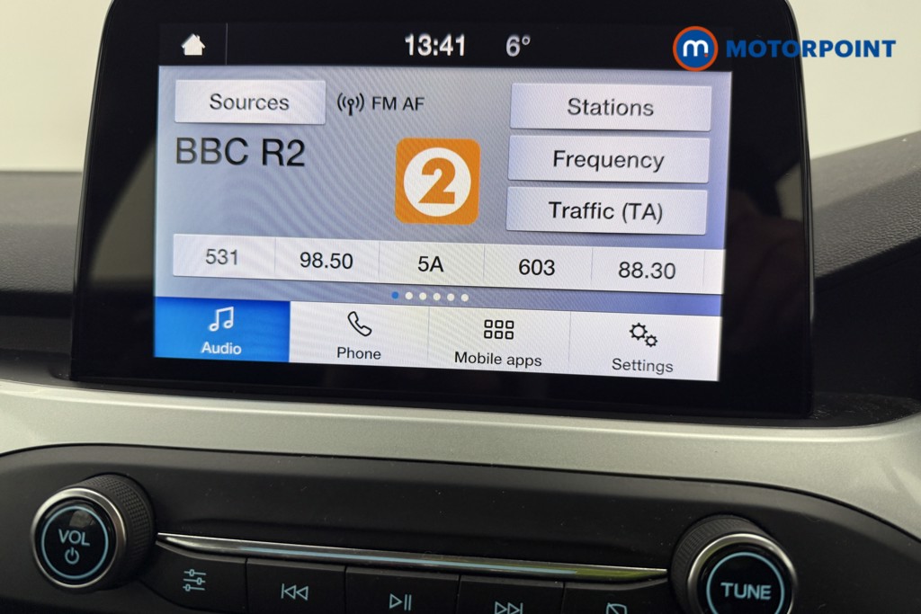 Ford Focus Zetec Manual Petrol Hatchback - Stock Number (1585134) - 2nd supplementary image