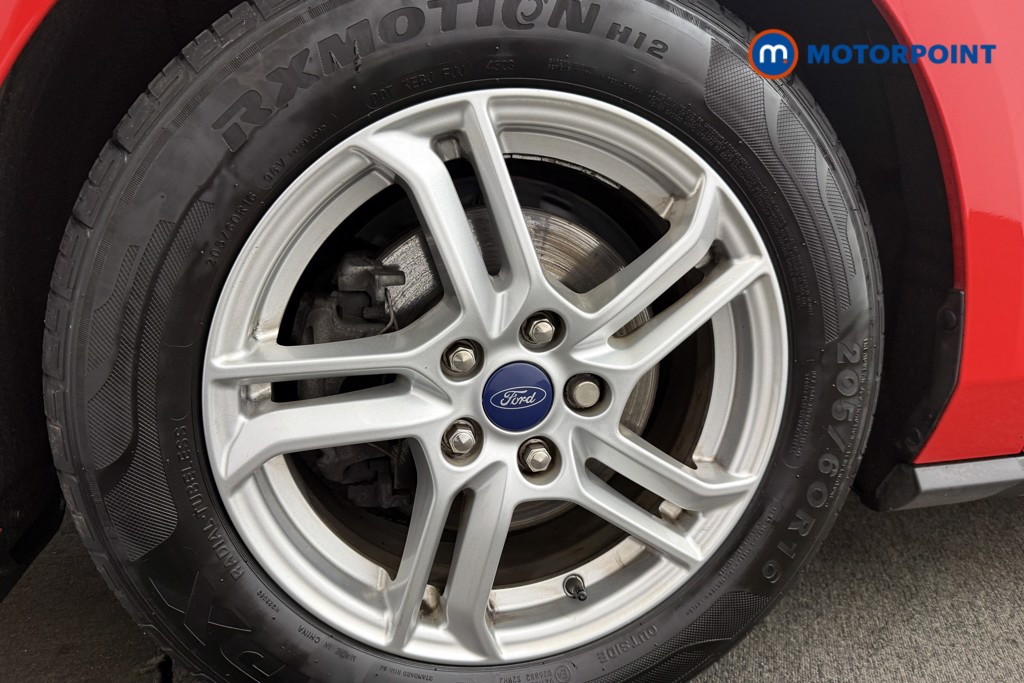 Ford Focus Zetec Manual Petrol Hatchback - Stock Number (1585134) - 10th supplementary image