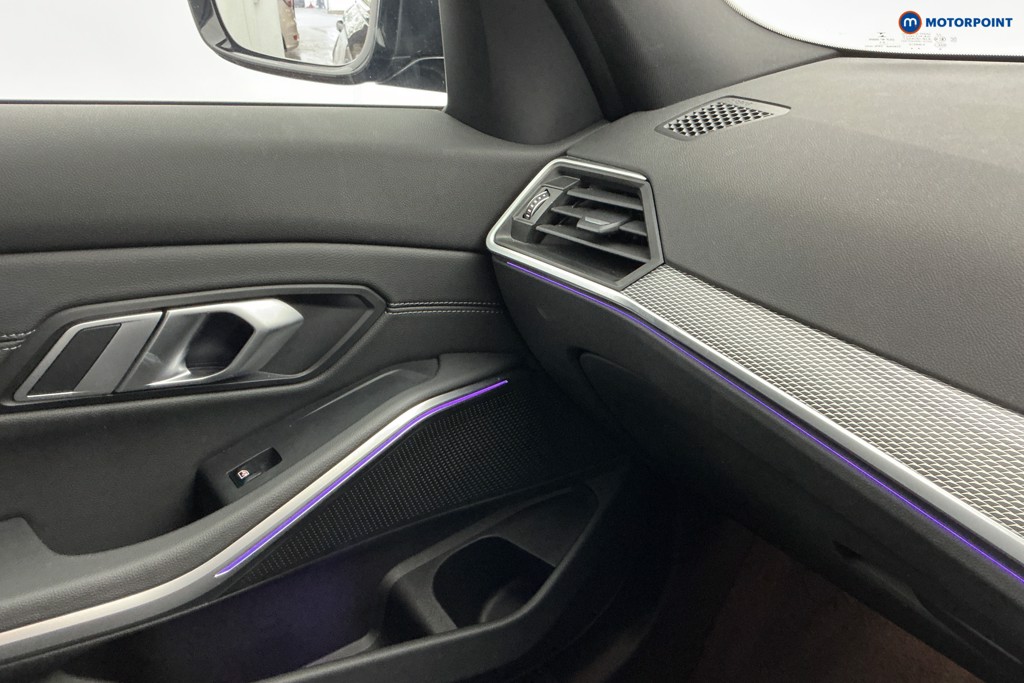 BMW 3 Series M Sport Automatic Petrol Saloon - Stock Number (1585455) - 16th supplementary image