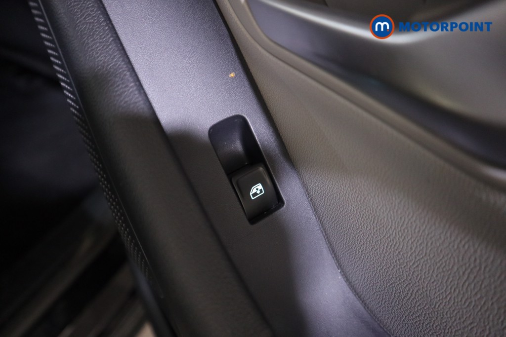 Ford Explorer Premium Automatic Electric SUV - Stock Number (1586051) - 19th supplementary image