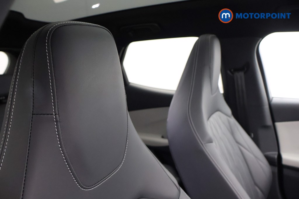 Ford Explorer Premium Automatic Electric SUV - Stock Number (1586053) - 17th supplementary image