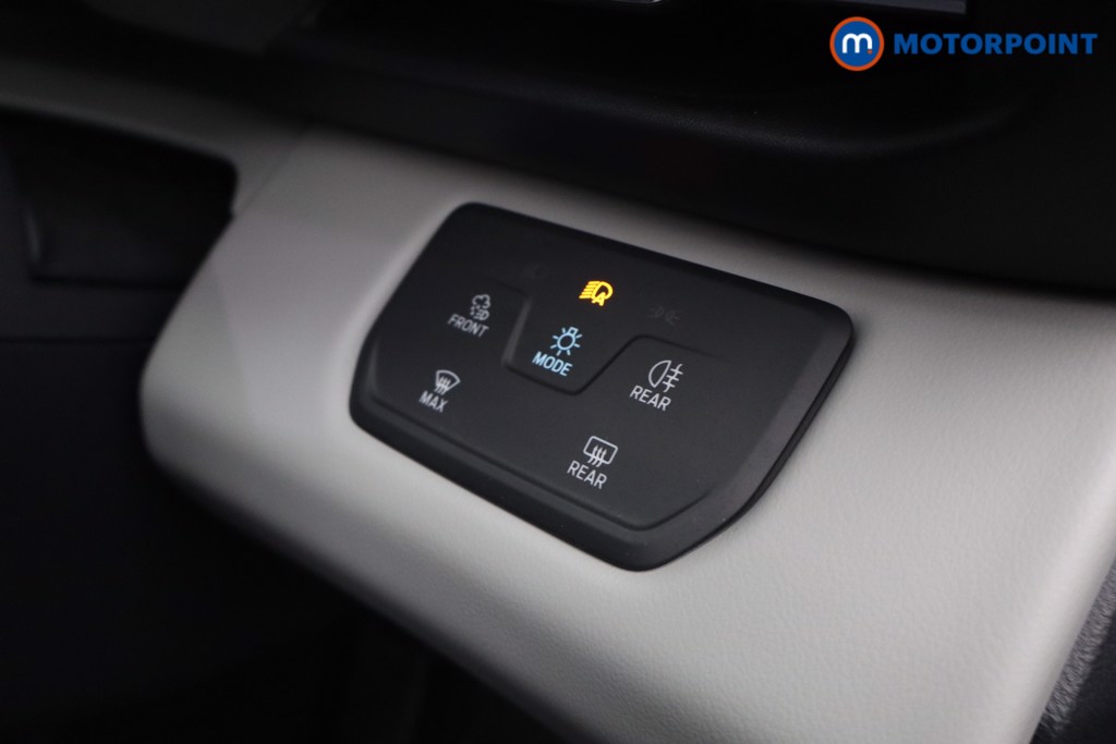 Ford Explorer Premium Automatic Electric SUV - Stock Number (1586081) - 12th supplementary image