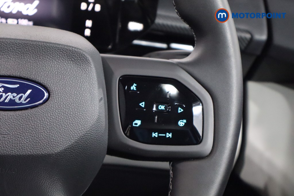 Ford Explorer Premium Automatic Electric SUV - Stock Number (1586093) - 8th supplementary image