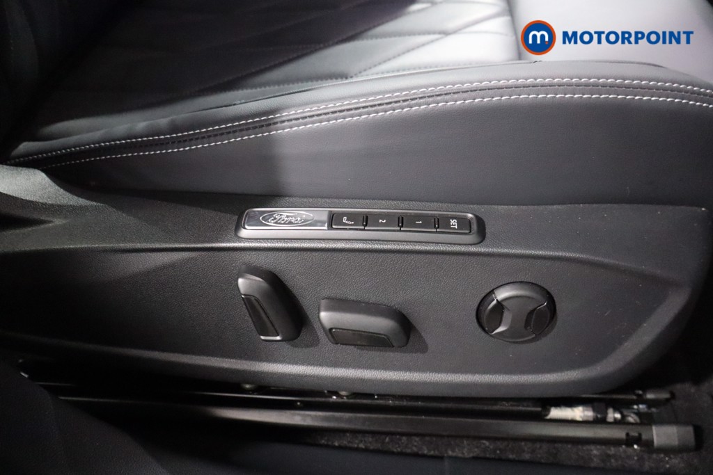 Ford Explorer Premium Automatic Electric SUV - Stock Number (1586093) - 21st supplementary image