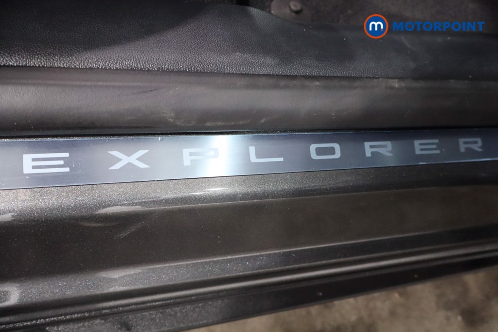 Ford Explorer Premium Automatic Electric SUV - Stock Number (1586093) - 22nd supplementary image