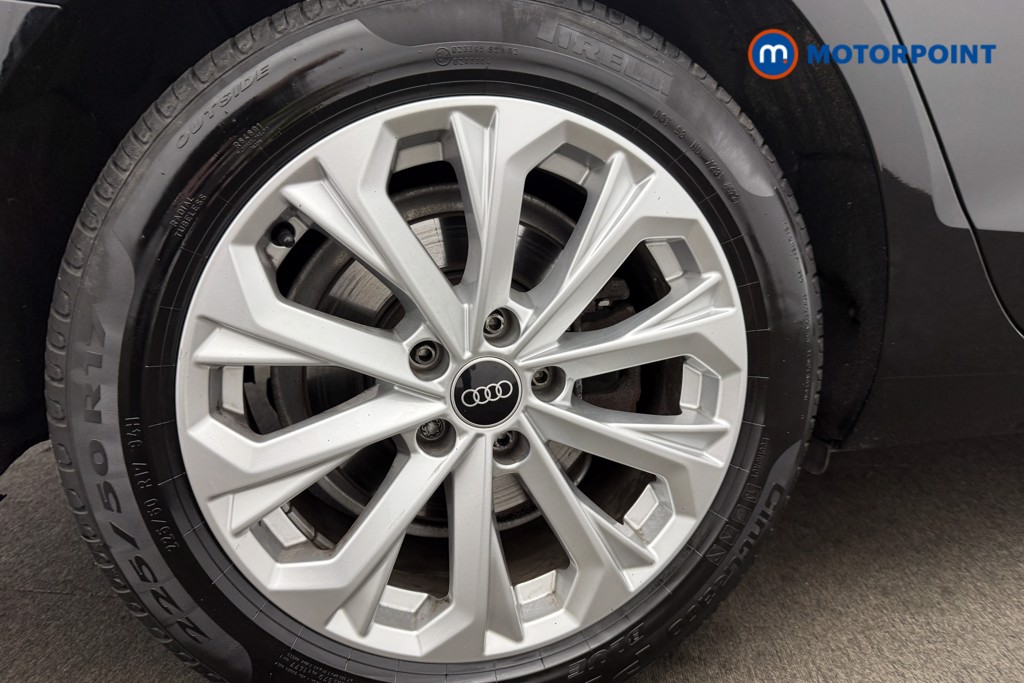 Audi A4 Technik Automatic Petrol Saloon - Stock Number (1586822) - 10th supplementary image