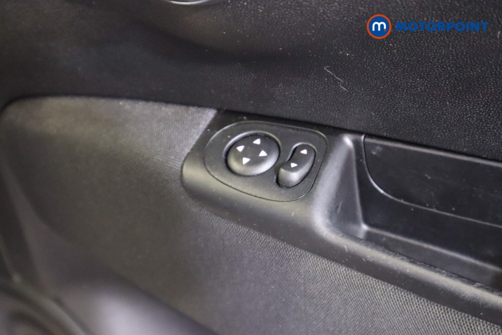 Abarth 595 Competizione Manual Petrol Hatchback - Stock Number (1586943) - 11th supplementary image