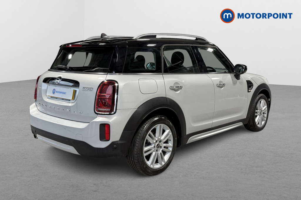 Mini Countryman Cooper Exclusive Automatic Petrol SUV - Stock Number (1587025) - Drivers side rear corner