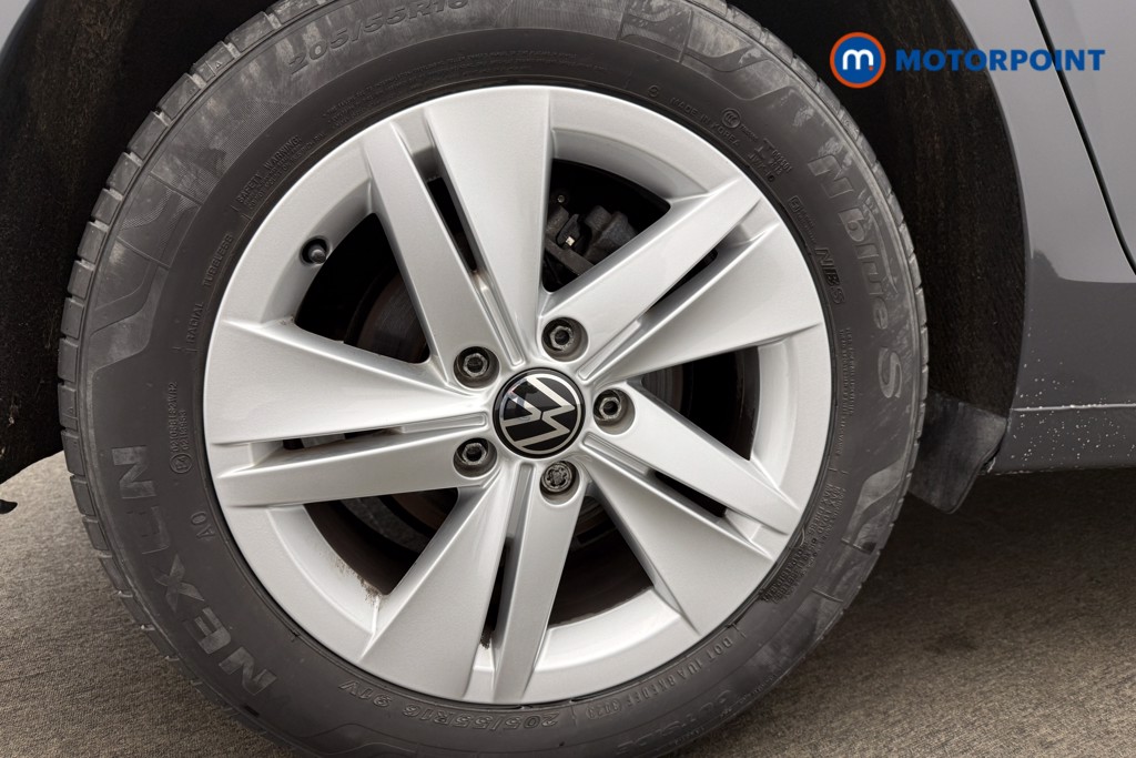 Volkswagen Golf Life Manual Petrol Hatchback - Stock Number (1587114) - 10th supplementary image