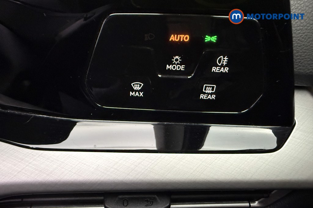 Volkswagen Golf Life Manual Petrol Hatchback - Stock Number (1587114) - 17th supplementary image