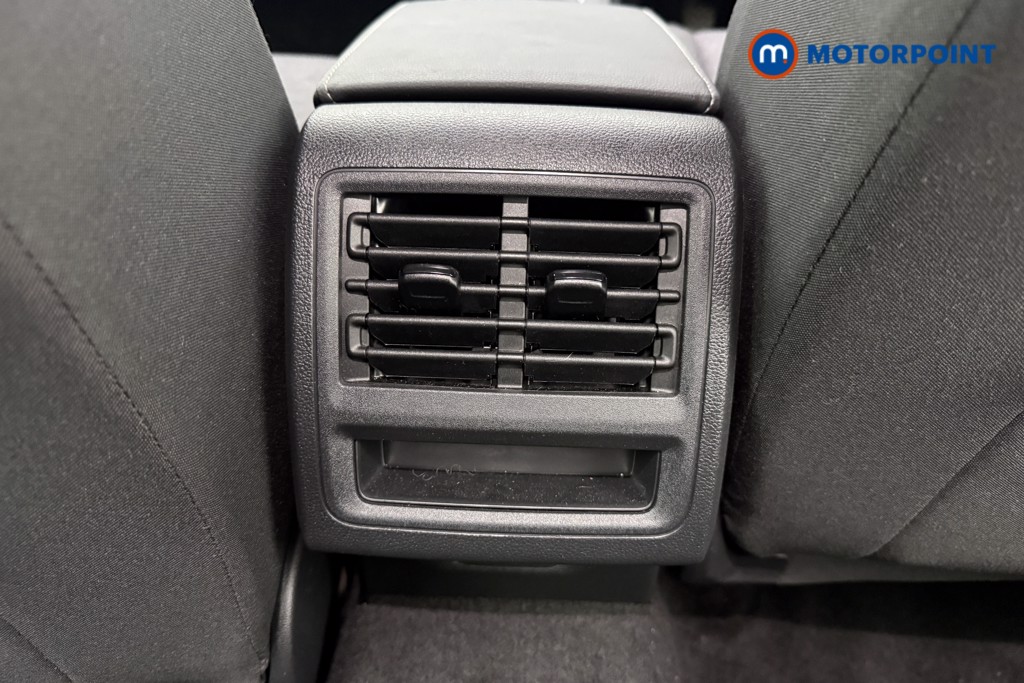 Volkswagen Golf Life Manual Petrol Hatchback - Stock Number (1587114) - 21st supplementary image