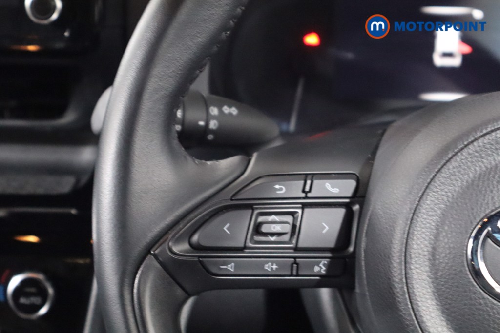 Toyota Yaris Cross Design Automatic Petrol-Electric Hybrid Estate - Stock Number (1587369) - 7th supplementary image