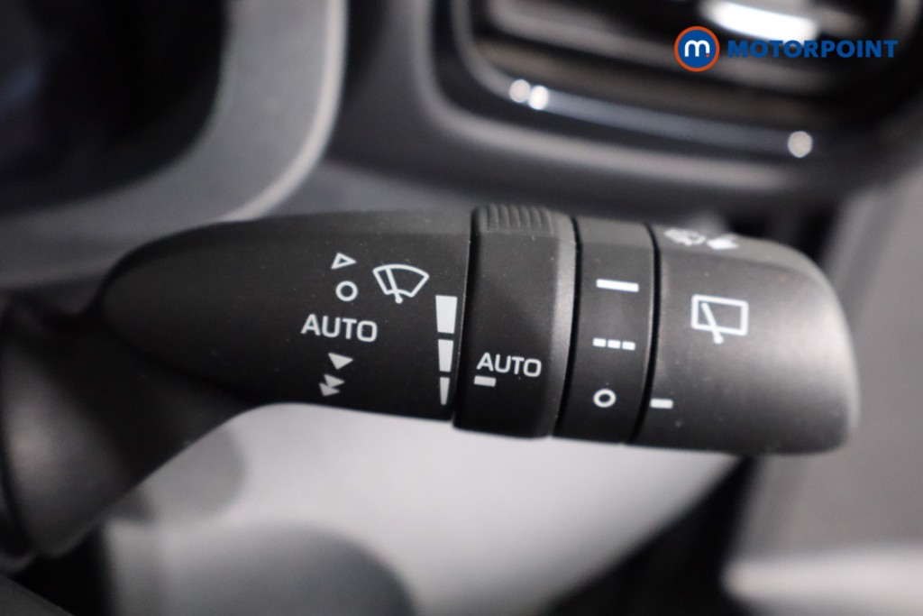 Toyota Yaris Cross Design Automatic Petrol-Electric Hybrid Estate - Stock Number (1587369) - 19th supplementary image