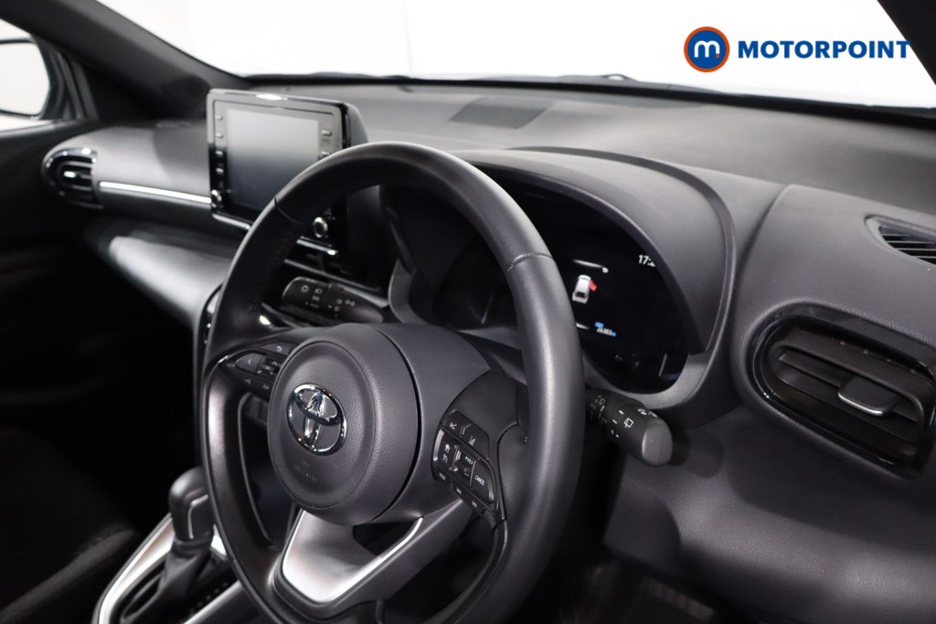 Toyota Yaris Cross Design Automatic Petrol-Electric Hybrid Estate - Stock Number (1587369) - 24th supplementary image