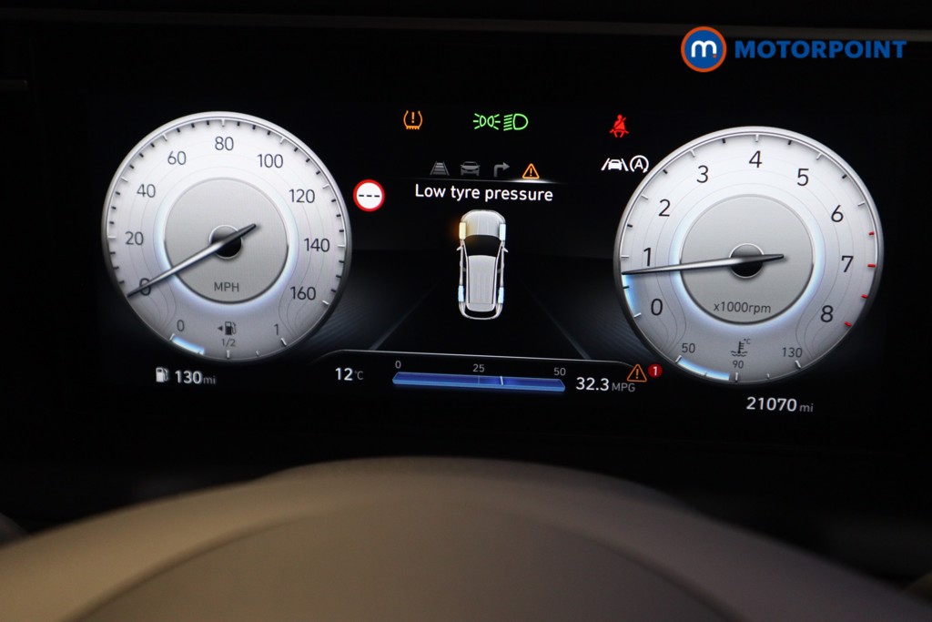 Hyundai Tucson Se Connect Manual Petrol SUV - Stock Number (1587717) - 5th supplementary image