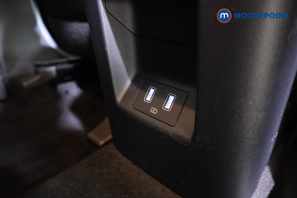 Hyundai Tucson Se Connect Manual Petrol SUV - Stock Number (1587717) - 17th supplementary image