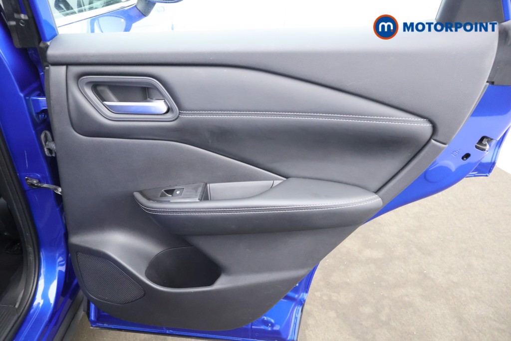 Nissan Qashqai Acenta Premium Automatic Petrol SUV - Stock Number (1587733) - 19th supplementary image