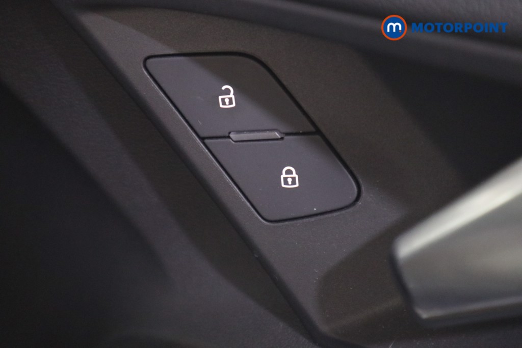 Audi A3 S Line Automatic Petrol Saloon - Stock Number (1587767) - 11th supplementary image