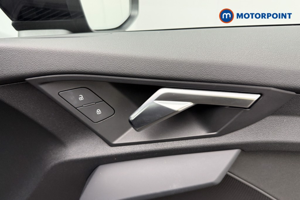 Audi A3 Technik Automatic Petrol Hatchback - Stock Number (1588076) - 15th supplementary image