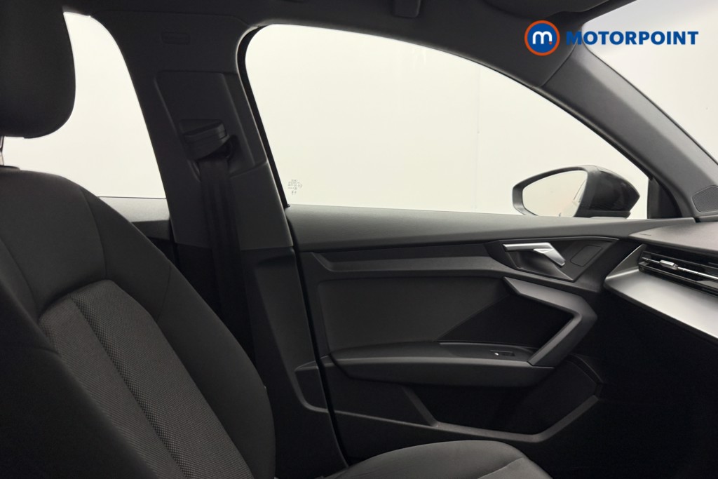 Audi A3 Technik Automatic Petrol Hatchback - Stock Number (1588076) - 23rd supplementary image