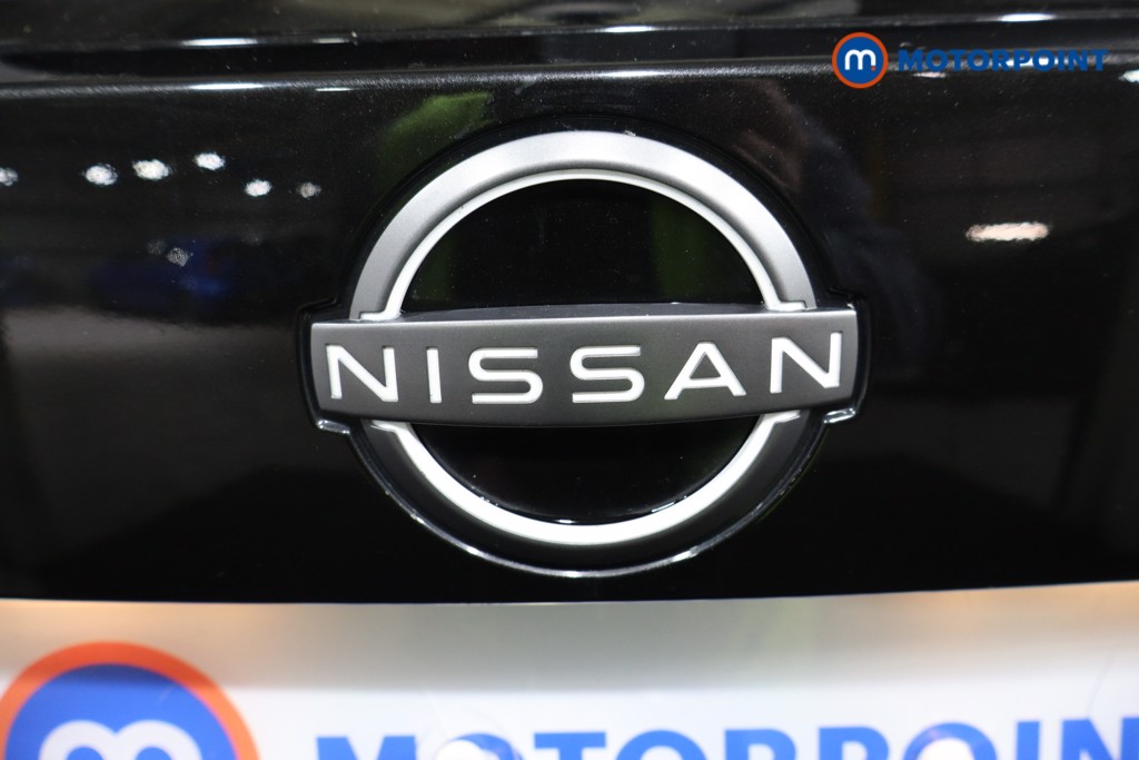 Nissan Juke N-Connecta Manual Petrol SUV - Stock Number (1588081) - 33rd supplementary image