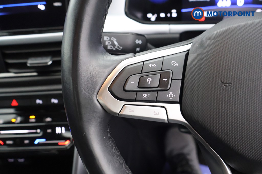 Volkswagen T-Roc Life Manual Diesel SUV - Stock Number (1588525) - 2nd supplementary image