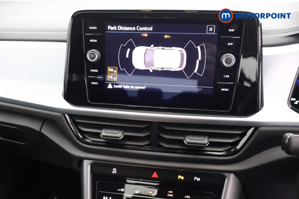 Volkswagen T-Roc Life Manual Diesel SUV - Stock Number (1588525) - 9th supplementary image